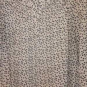 Max Studio Black and White Patterned Blouse 3X PTP 28"
